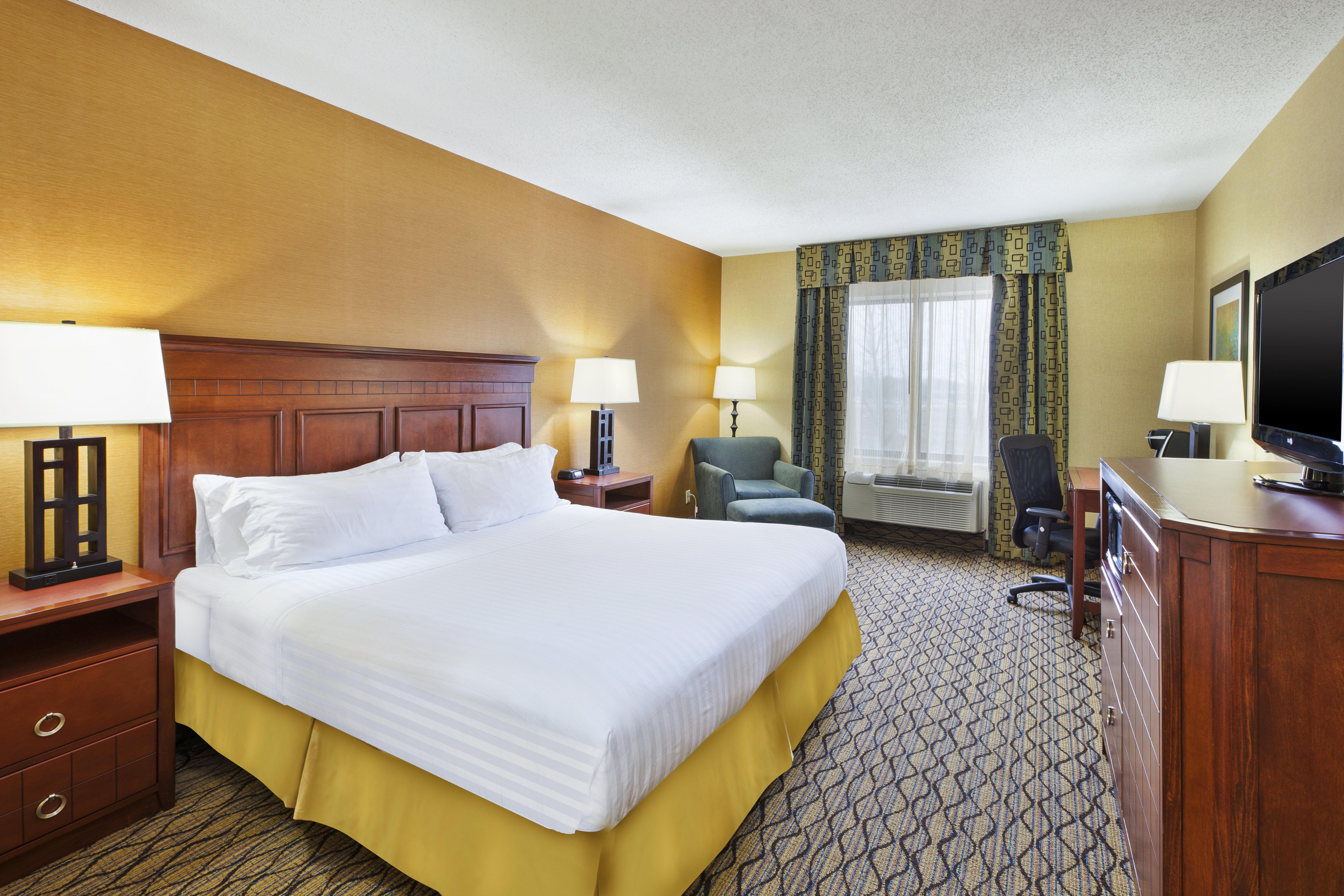 Holiday Inn Express Hotel & Suites - Belleville Area, An Ihg Hotel Eksteriør billede